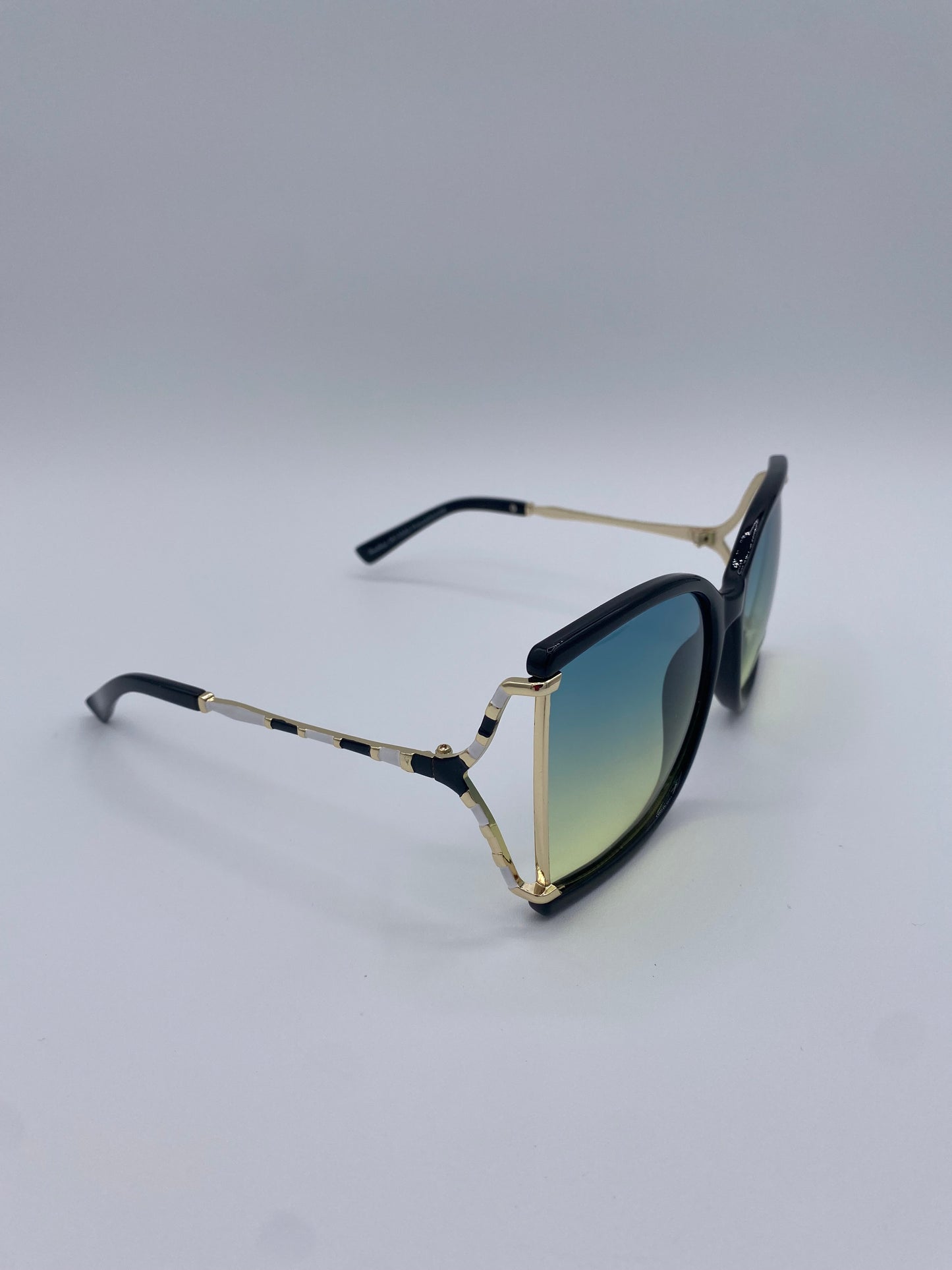 “Roadtripper” Sunglasses