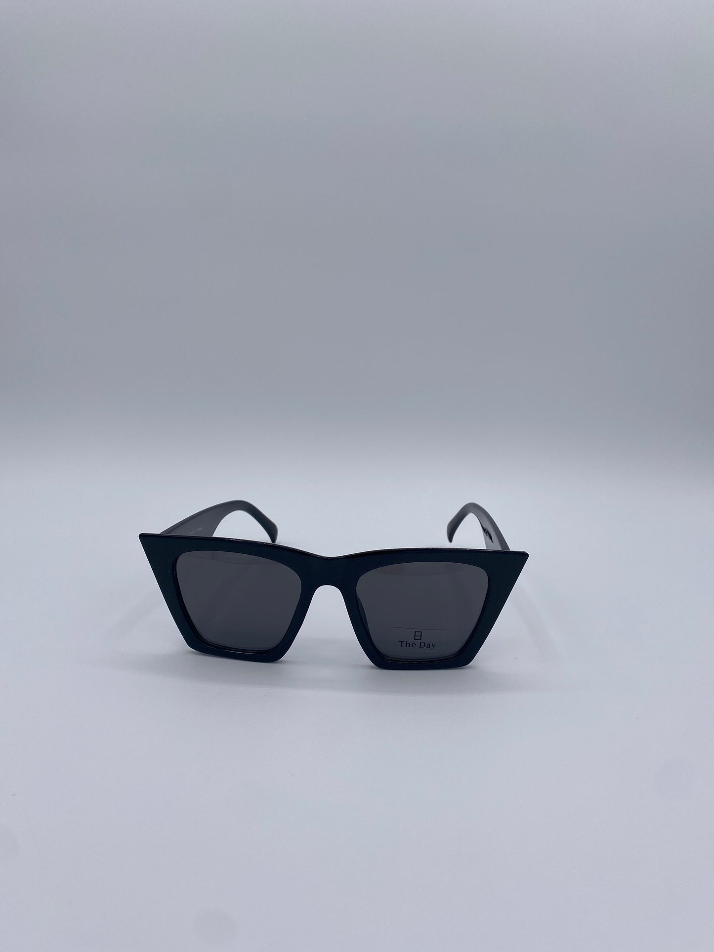“Eartha” Sunglasses